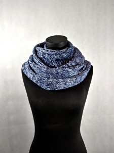 KOMIN HANDMADE BŁĘKITNY MELANŻ