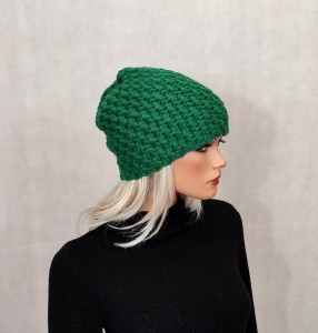 Czapka handmade zielona