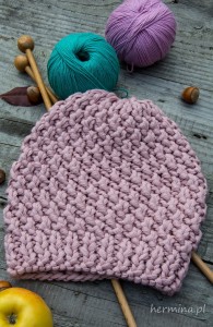 Czapka handmade jasnoróżowa